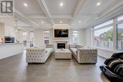 144 BYERS POND WAY | Whitchurch-Stouffville Ontario | Slide Image Twelve