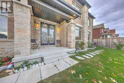 144 BYERS POND WAY | Whitchurch-Stouffville Ontario | Slide Image Five