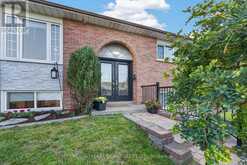 31 ROSALYNNE AVENUE | Clarington Ontario | Slide Image Two