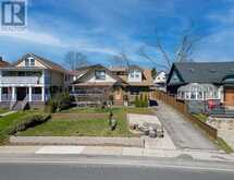 5207 RIVER ROAD | Niagara Falls Ontario | Slide Image Three