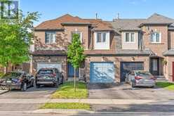 93 URAL CIRCLE | Brampton Ontario | Slide Image Two