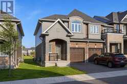 10 LINDEN PARK LANE | Hamilton Ontario | Slide Image Two