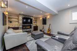 22 PETER STREET | Barrie Ontario | Slide Image Eighteen