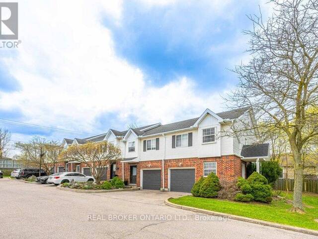 2 - 185 HIGHLAND CRESCENT Kitchener Ontario, N2M 5P8 - 3 Bedrooms Condo For Sale