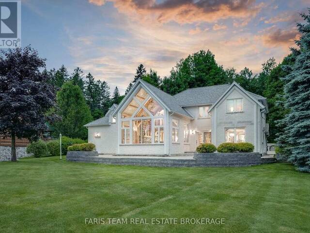 187 CHAMPLAIN ROAD Penetanguishene Ontario, L9M 1S2 - 3 Bedrooms Waterfront Home For sale