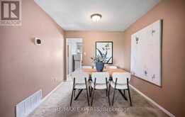15 - 161 MOREGATE CRESCENT | Brampton Ontario | Slide Image Ten