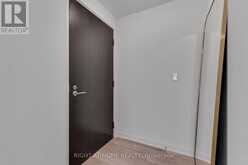 2113 - 11 YORKVILLE AVENUE | Toronto Ontario | Slide Image Eight