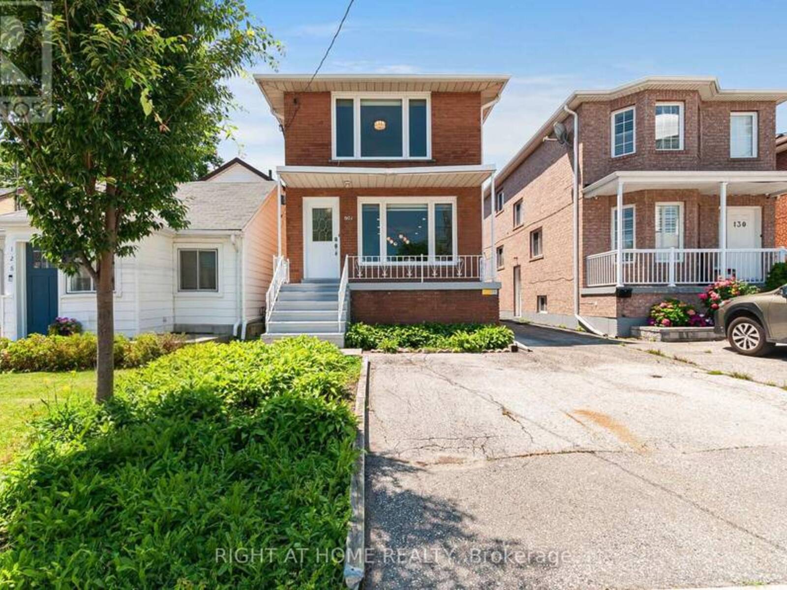 128 TWENTY SECOND STREET, Toronto, Ontario M8V 3M4