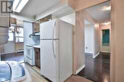 711 - 5 FRITH ROAD | Toronto Ontario | Slide Image Ten