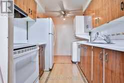 711 - 5 FRITH ROAD | Toronto Ontario | Slide Image Eight