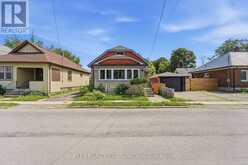 102 BEECH STREET | St. Catharines Ontario | Slide Image Four