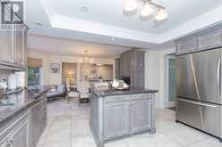 1 ELDERWOOD DRIVE | Richmond Hill Ontario | Slide Image Ten