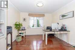 1 ELDERWOOD DRIVE | Richmond Hill Ontario | Slide Image Twelve