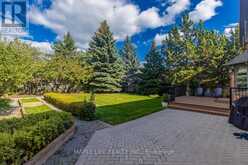 1 ELDERWOOD DRIVE | Richmond Hill Ontario | Slide Image Twenty-three