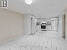 387 CROSBY AVENUE | Richmond Hill Ontario | Slide Image Twelve