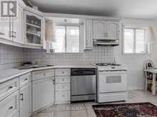 387 CROSBY AVENUE | Richmond Hill Ontario | Slide Image Eight
