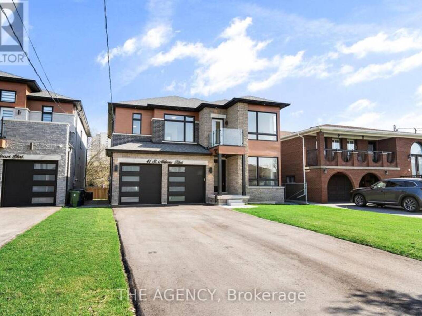 41 ST ANDREWS BOULEVARD, Toronto, Ontario M9R 1W2