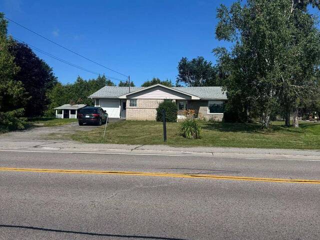 4045 HWY 35 STREET Kawartha Lakes Ontario, K0M 1G0 - 5 Bedrooms Home For Sale