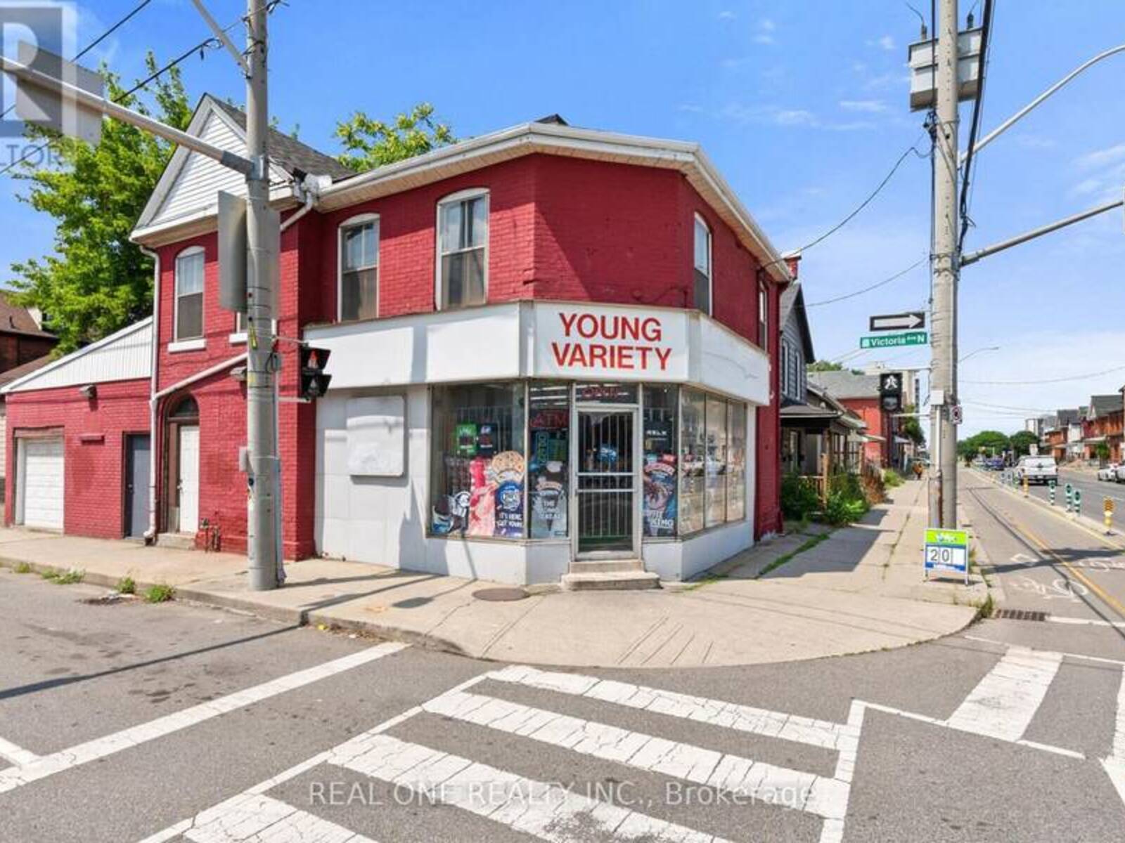 155 VICTORIA AVENUE N, Hamilton, Ontario L8L 5E7