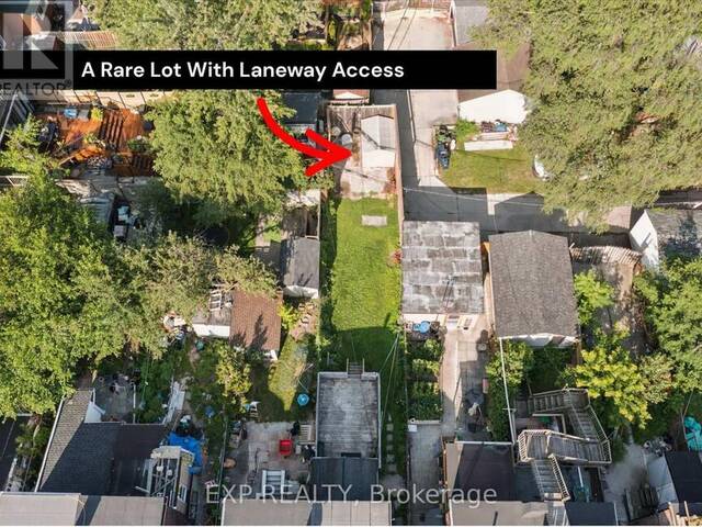 511 CARLAW AVENUE Toronto Ontario, M4K 3J3 - 3 Bedrooms Home For Sale