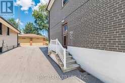 53 FOXRUN AVENUE | Toronto Ontario | Slide Image Thirty-nine