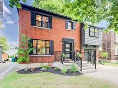 34 MOORE AVENUE N Waterloo Ontario, N2J 3E5