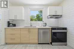 653 STEEPLECHASE DRIVE | London Ontario | Slide Image Six