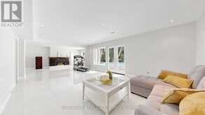 57 SUMNER HEIGHTS DRIVE | Toronto Ontario | Slide Image Thirty-three