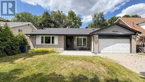 57 SUMNER HEIGHTS DRIVE | Toronto Ontario | Slide Image Eight