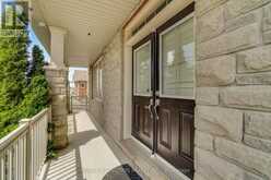 4 OVERHOLD CRESCENT | Richmond Hill Ontario | Slide Image Four