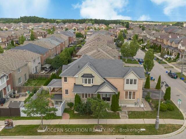 4 OVERHOLD CRESCENT Richmond Hill Ontario, L4E 0L4 - 6 Bedrooms Home For Sale