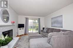 540 LOUIS DRIVE | Mississauga Ontario | Slide Image Eighteen