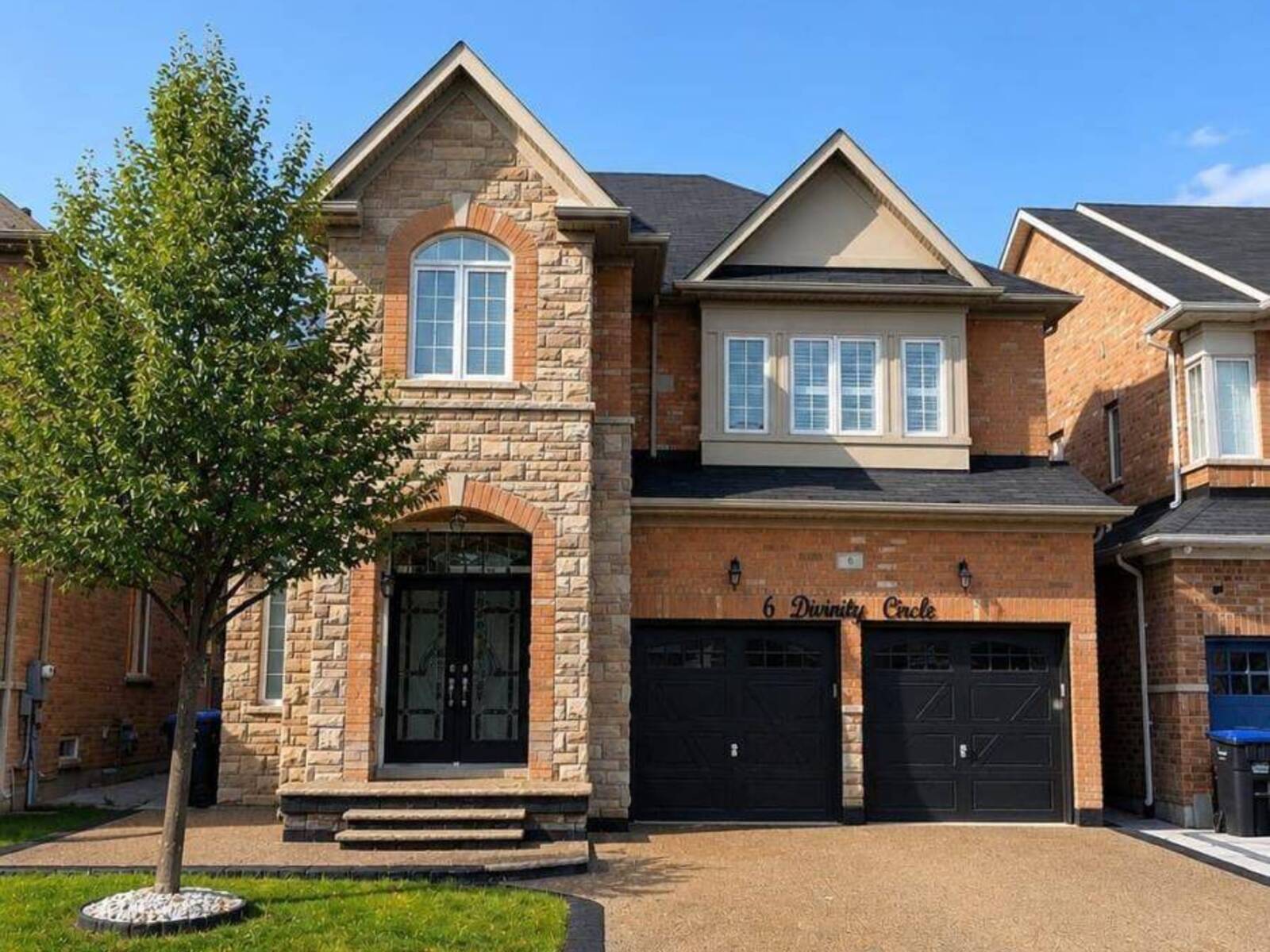 6 DIVINITY CIRCLE, Brampton, Ontario L7A 3Y4