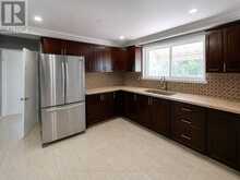105 LEXINGTON AVENUE | Toronto Ontario | Slide Image Two