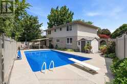 105 SAN FERNANDO DRIVE | Hamilton Ontario | Slide Image Forty-one