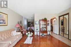 229 EAST 8TH STREET | Hamilton Ontario | Slide Image Thirteen