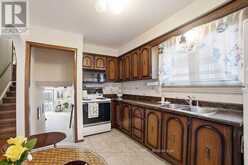 229 EAST 8TH STREET | Hamilton Ontario | Slide Image Eighteen