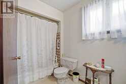 229 EAST 8TH STREET | Hamilton Ontario | Slide Image Twenty-one