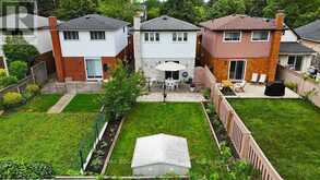 229 EAST 8TH STREET | Hamilton Ontario | Slide Image Eight