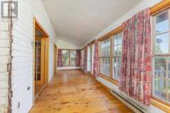 311 LAKE DRIVE N | Georgina Ontario | Slide Image Ten
