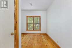 311 LAKE DRIVE N | Georgina Ontario | Slide Image Fifteen