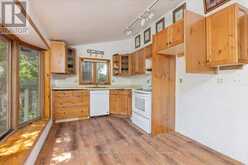 311 LAKE DRIVE N | Georgina Ontario | Slide Image Seventeen