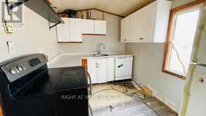 26 GEORGE AVENUE | Wasaga Beach Ontario | Slide Image Nine