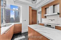 4804 - 311 BAY STREET | Toronto Ontario | Slide Image Ten