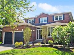 2088 MADDEN BOULEVARD Oakville Ontario, L6H 3L6