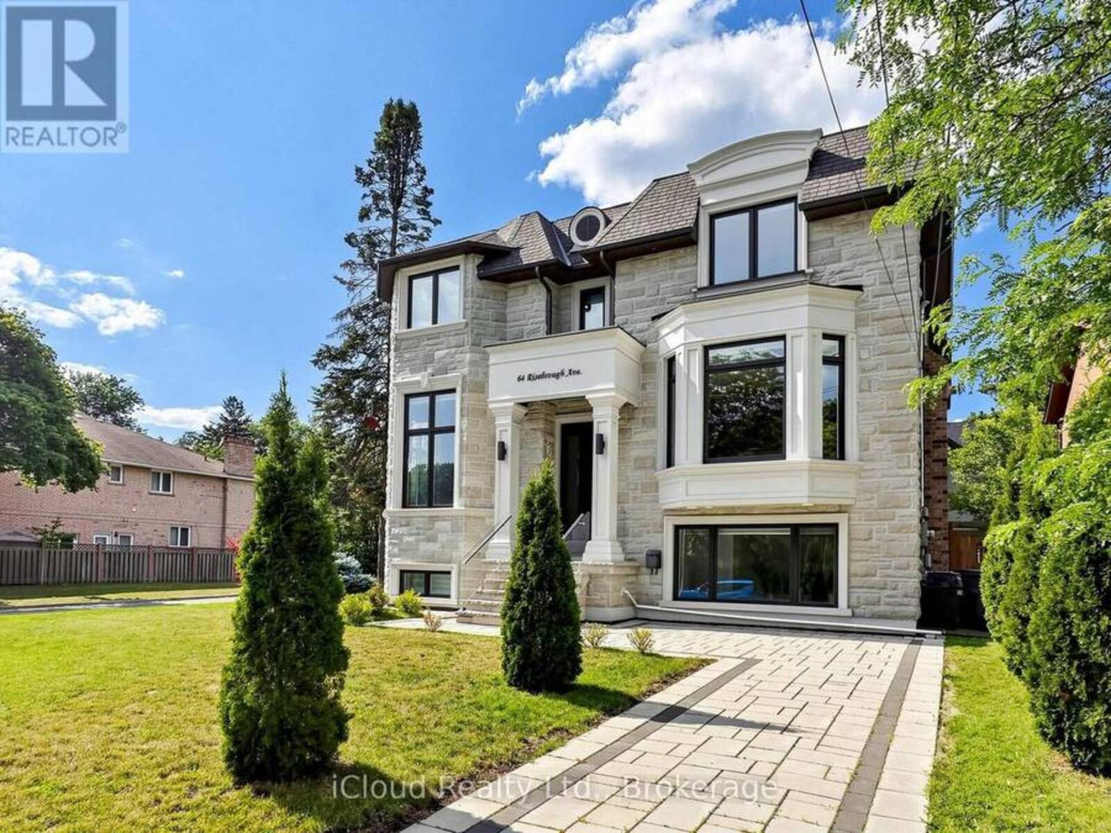 64 RISEBROUGH AVENUE, Toronto, Ontario M2M 2E3