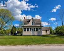 43 CLOVELLY COVE ROAD | Georgina Ontario | Slide Image Three