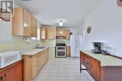 25 LARCHWOOD ROAD | Toronto Ontario | Slide Image Twelve
