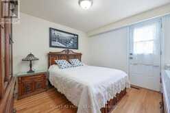 25 LARCHWOOD ROAD | Toronto Ontario | Slide Image Eighteen