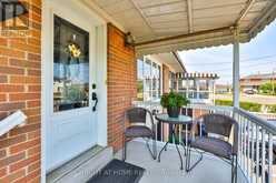 25 LARCHWOOD ROAD | Toronto Ontario | Slide Image Four